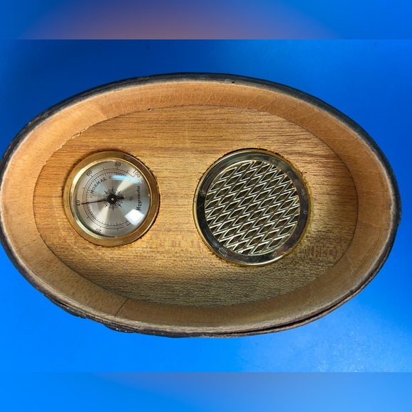 MONTE CRISTO HABANA ~ Cuba ~ Leather Cigar Humidor/Storage - Picture 4 of 8